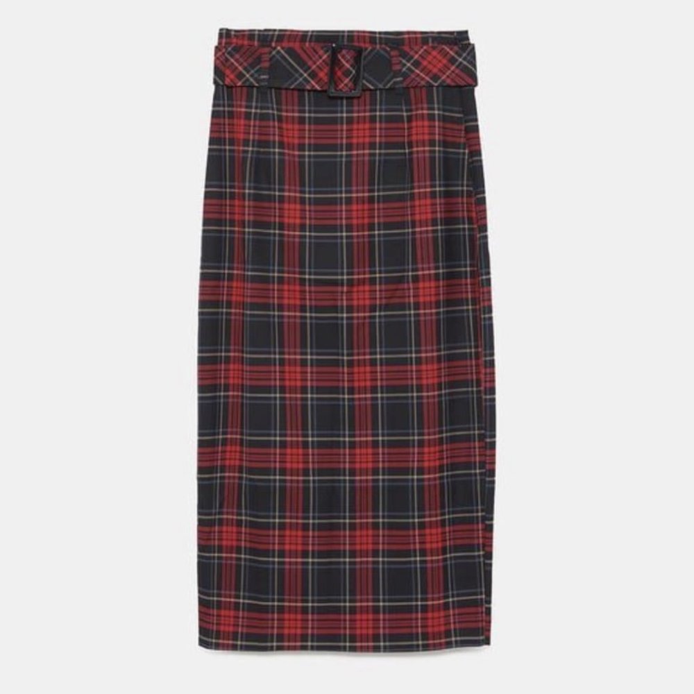 Plaid Midi Pencil skirt- Belt Included - Picture 4 of 6